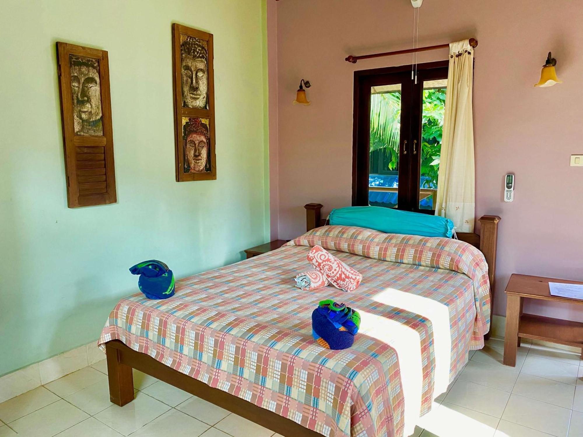 Shanti Lodge Phuket Chalong Zewnętrze zdjęcie
