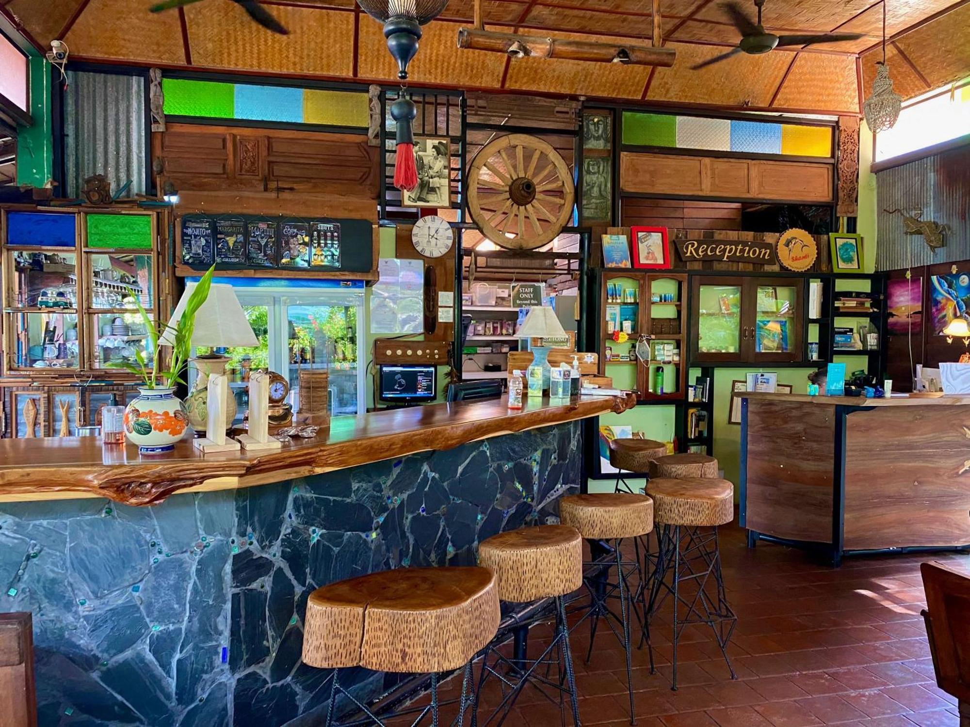 Shanti Lodge Phuket Chalong Zewnętrze zdjęcie