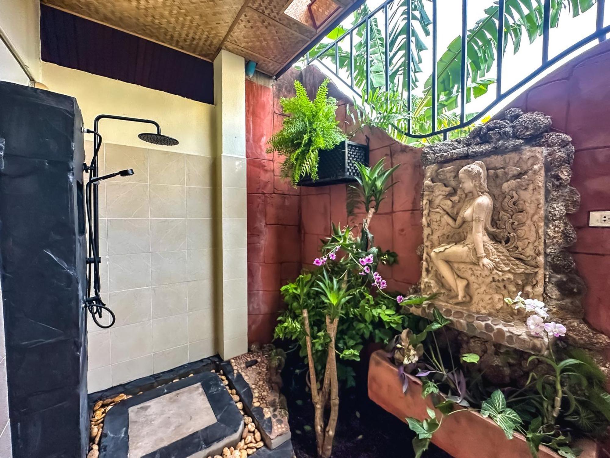 Shanti Lodge Phuket Chalong Zewnętrze zdjęcie