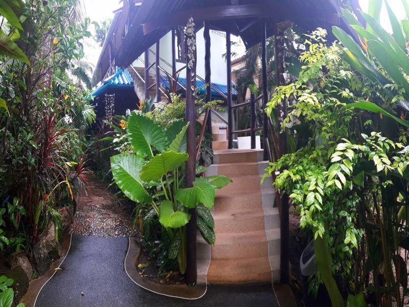 Shanti Lodge Phuket Chalong Zewnętrze zdjęcie